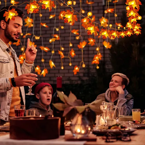 Vista 5 de Guirnalda de hojas de arce iluminada de 32 pies, decoración de otoño de Acción de Gracias, Halloween, otoño, 100 LED, funciona con USB, impermeable