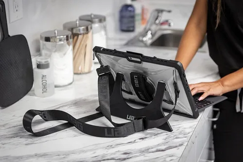 Vista 6 de URBAN ARMOR GEAR UAG - Correa de hombro ajustable y desmontable para Microsoft Surface Pro 12/11/10, Samsung Galaxy Tab S10 Ultra, iPad