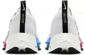 Vista 4 de Nike Air Zoom Tempo Next Tenis de correr para hombre CI9923-100