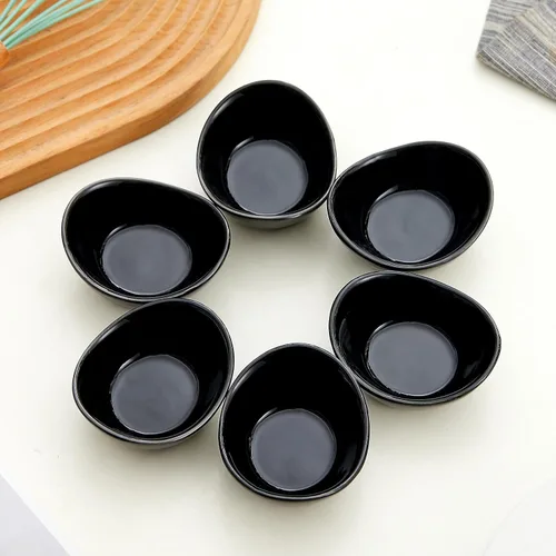 Vista 4 de Juego de accesorios de cerámica para embutidos de 6 tazas individuales de salsa de 1.5 onzas, platos de salsa de soja, platos de postre pequeños