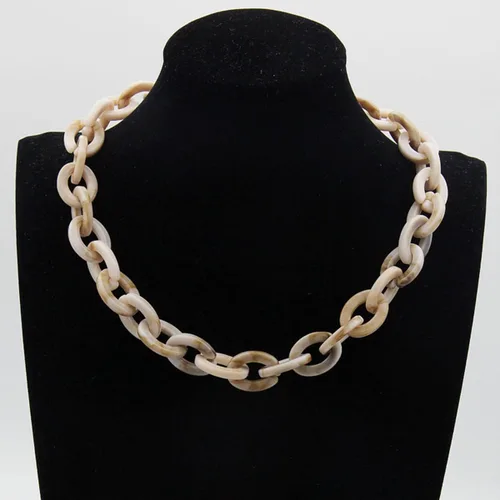 Vista 3 de Collar de cadena con estampado de leopardo acrílico, tablero de ácido acético, estampado de leopardo, cadena de eslabones de clip de papel, collar