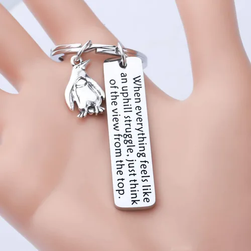 Vista 5 de KUIYAI - Llavero de pingüino con diseño de pingüino, regalo para mujer