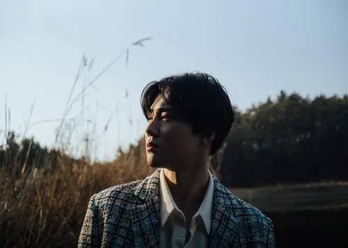 Vista 4 de EXO Suho 'auto-retrato' 1er Solo Mini álbum Archivo #2 Ver CD+1p póster+96p Booklet+1p Post+1p PhotoCard+1p Special Photo Card+Mensaje PhotoCard Set