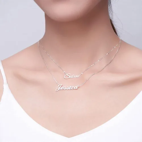 Vista 2 de Collar con 2 nombres en capas personalizable, collar estilo gargantilla de doble cadena chapado en oro de 18 quilates con placa de nombre, collar