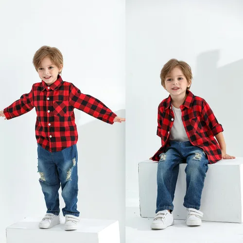 Vista 2 de MAMAMI Conjunto de 2 piezas de camisa de franela a cuadros rojos para bebés, niños y niñas, cintura elástica, agujeros rasgados, pantalones