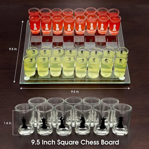 Vista 5 de Juego de ajedrez con vasos de chupito