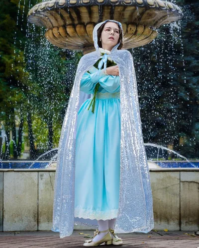 Vista 3 de Capa con capucha de princesa para niña, capa con capucha para carnaval, Halloween, fiesta de cosplay