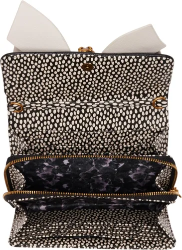 Vista 4 de Betsey Johnson Billetera con lazo para perro Bull en cadena, negroblanco, NegroBlanco