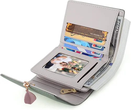 Vista 48 de UTO - Cartera pequeña RFID de piel sintética con dije de hoja, cierre de cremallera y tarjetero.