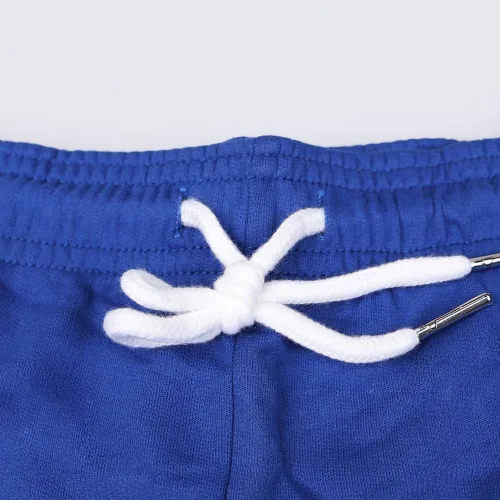 Vista 4 de GYMAPE Pantalones cortos casuales de entrenamiento de fisicoculturismo para hombre, con bolsillos, entrepierna de 3 pulgadas, dobladillo sin