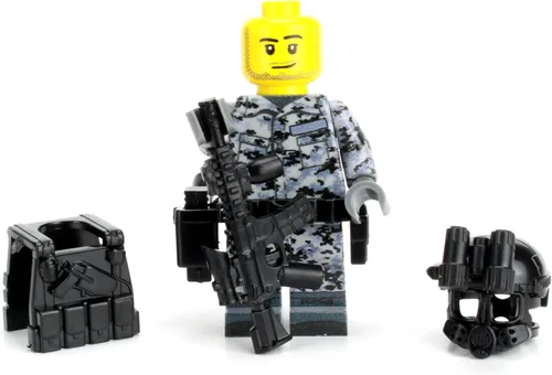 Vista 2 de Battle Brick Soldado coleccionable del equipo de respuesta urbana de 1.6 pulgadas de alto Accesorios fabricados en los Estados Unidos Minifig