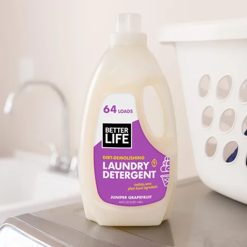 Vista 4 de Better Life Detergente líquido para ropa, detergente concentrado natural, resistente a la suciedad, pomelo enebro alimentado por plantas, 64 cargas