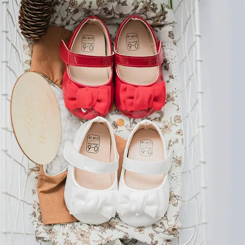 Vista 3 de Miamooi Zapatos de vestir de boda para bebés y niñas, zapatos de ballet con lazo de princesa Mary Jane, zapatos planos para primeros pasos, zapatos