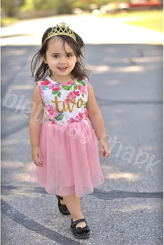Vista 3 de Conjunto de vestido de cumpleaños para bebé niña de dos años