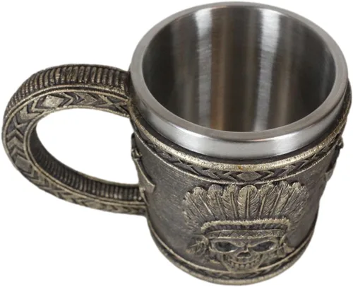 Vista 7 de Ebros Gift Nativo americano indio tribal jefe guerrero cráneo con águila cucaracha tocado y doble hacha cruzada taza de café taza de bebida jarra