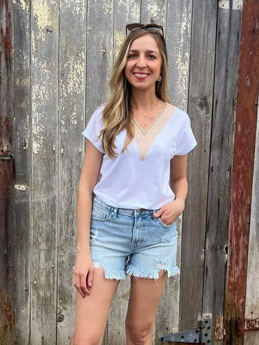 Vista 2 de Camisetas de verano de manga casquillo para mujer, camisetas sin mangas de moda con cuello en V y encaje