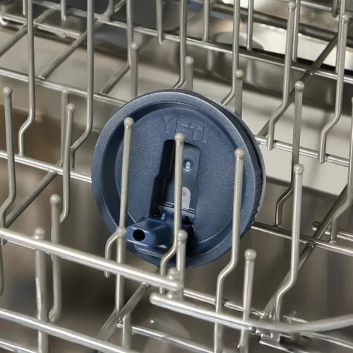 Vista 6 de YETI Rambler - Taza de viaje de 20 onzas con tapa abatible con popote, acero inoxidable, aislada al vacío, a prueba de fugas, apta para portavasos