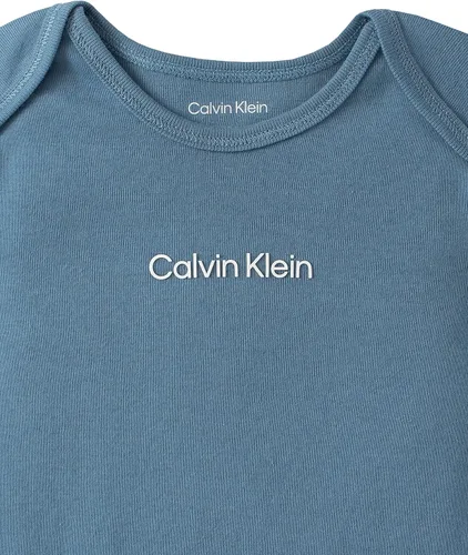 Vista 2 de Calvin Klein baby-boys 4-piece Set With Long Sleeve Tee & Pants, Ultra-soft Beanie & Socks Included