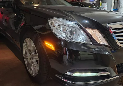 Vista 4 de iJDMTOY Luces LED de marcador lateral de parachoques delantero con lente semitransparente y ámbar Compatible con Mercedes W207 Clase E 2010-2013