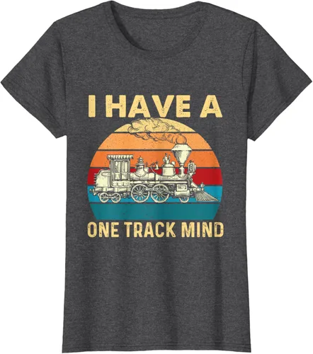 Vista 5 de Camiseta con texto en inglés "I Have A One Track Mind - Trainspotter Model Train Railroad, Negro, S