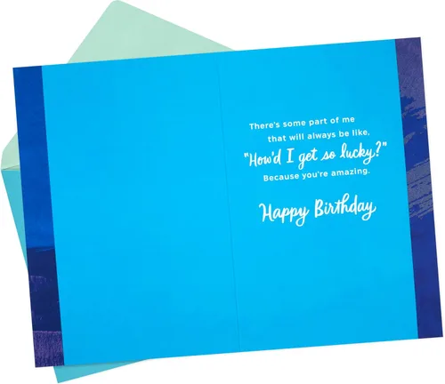 Vista 2 de Tarjeta de cumpleaños de Hallmark para marido, esposa, novio, novia (tan afortunado)