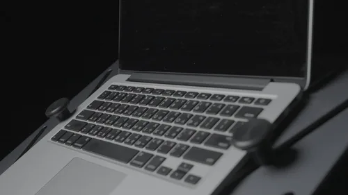 Vista 6 de 9.Solutions Soporte para computadora portátil, 9.VB5118, soporte de aluminio de escritorio para MacBook ajustable, soporte multiángulo, soporte