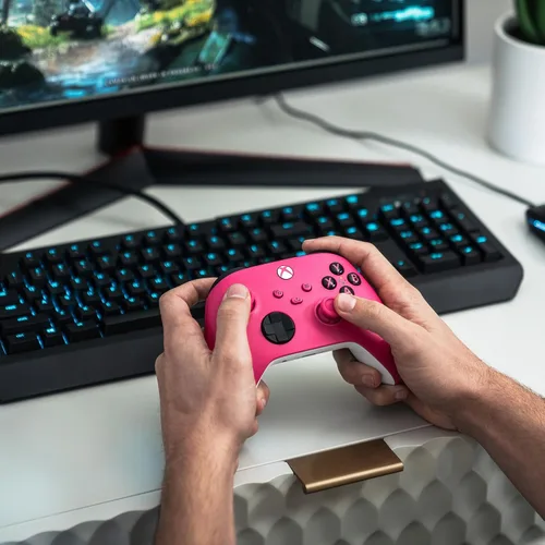 Vista 9 de Microsoft Controller for Series X / S, & Xbox One (Latest Model) - Deep Pink (Renewed)