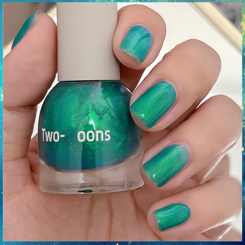 Vista 4 de Esmalte de uñas a base de agua Aurora verde brillante, esmalte de uñas con efecto cromado iridiscente, esmalte de uñas no tóxico para mujeres