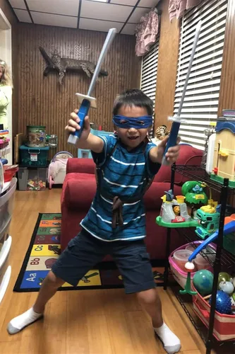 Vista 4 de Geamiki Disfraz de superhéroe para cosplay recuerdos de fiesta de cumpleaños para niños