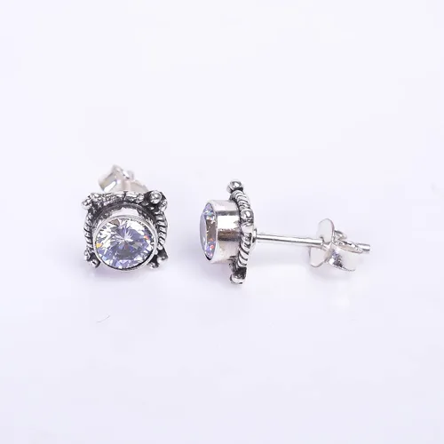Vista 74 de Round Gemstone Stud Design 2
