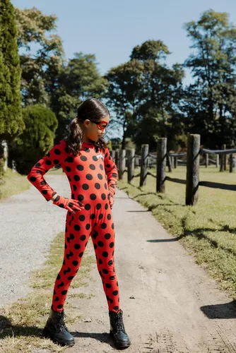 Vista 2 de Miraculous Ladybug - Conjunto de traje de cosplay de 3 piezas para niñas pequeñas y grandes
