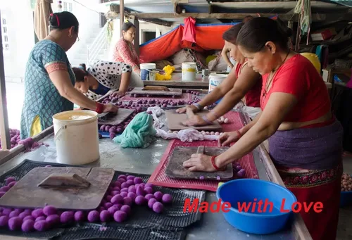 Vista 5 de Juguetes de ratón para gatos, 3 juguetes de ratón de lana de fieltro sin hierba gatera para gatos y gatitos de interior, ratones grandes hechos a