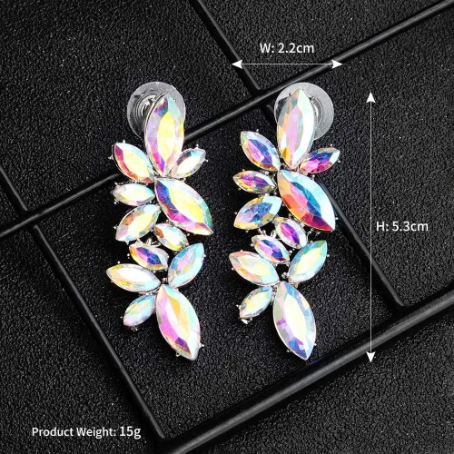 Vista 3 de ASTRUE Aretes iridiscentes con diamantes de imitación brillantes, elegantes aretes colgantes para bodas, fiestas y glamour diario, joyería ligera e