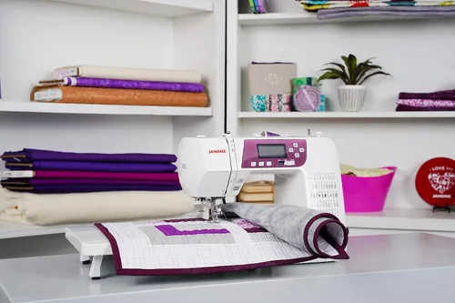 Vista 11 de Janome 3160QDC-G Máquina de coser y acolchar con kit de acolchado de regalo!