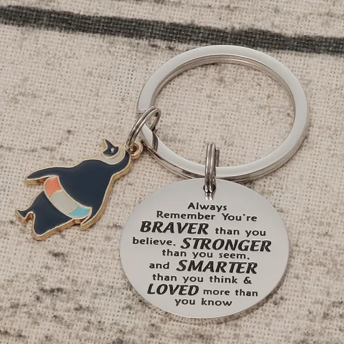 Vista 7 de Llavero de pingüino, regalo de pingüinos edificantes, regalo para los amantes de los pingüinos You are Braver Stronger Smarter Than You Think