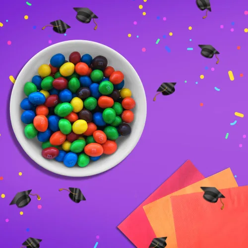 Vista 8 de M&M'S Dulces de Chocolate con Leche y Maní Paquete a Granel, Tamaño de Fiesta, Bolsa de 38 oz