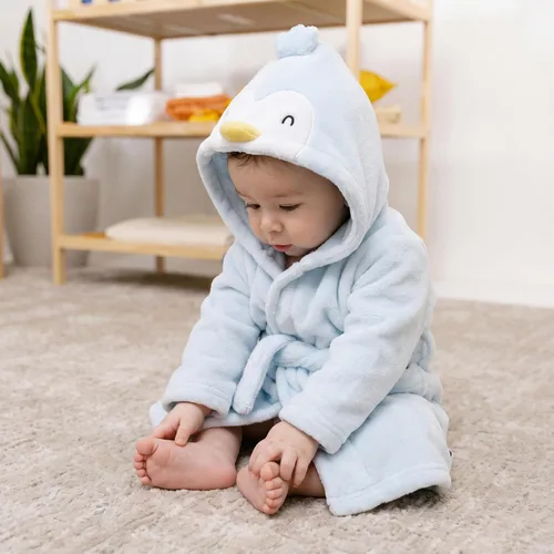 Vista 2 de Gerber - Bata de baño unisex para bebé, suave, de felpa, con capucha, diseño de personaje animal Azul Penguin