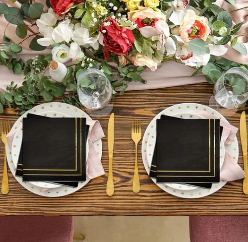 Vista 4 de Gift Boutique 100 servilletas doradas y negras de 3 capas de papel de aluminio dorado metálico con rayas desechables para postres de papel
