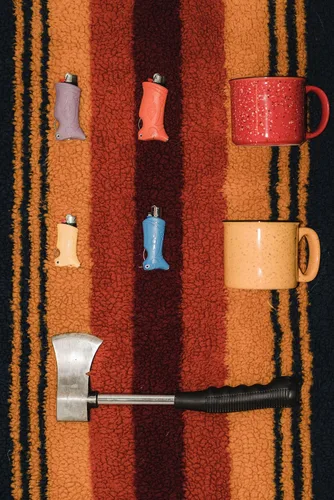 Vista 8 de Toker Poker - Estuche para encendedor Bic Multiherramienta, Colección Alice - Herramienta Todo en Uno para Acampar y Otros (HoneyHatter)