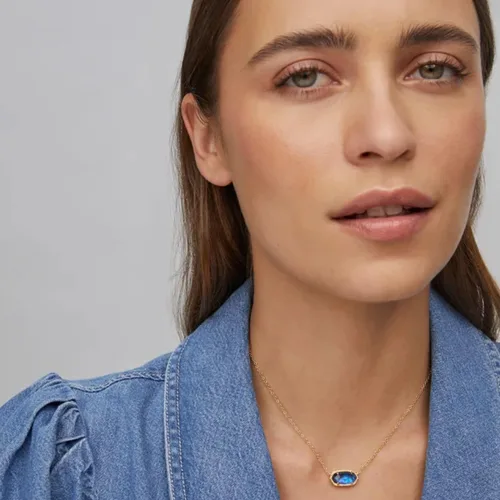 Vista 19 de Kendra Scott - Collar Elisa con dije para mujer, joyería de moda, chapado en oro de 14 quilates