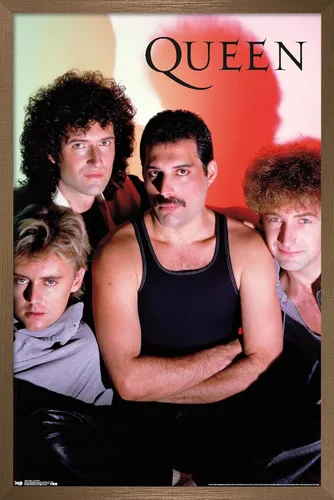 Vista 16 de Trends International Queen - Póster de pared en concierto, 14.725 x 22.375 pulgadas, versión enmarcada de madera de granero Versión enmarcada