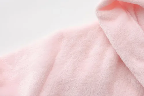Vista 150 de E.W Apparel Bata de baño de forro polar con capucha para niños, bata suave y mullida para niños pequeños