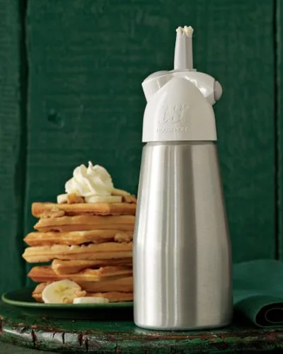 Vista 7 de iSi North America Easy Whip Plus (1 pinta) - Batidor de crema con botella de acero inoxidable, fácil de usar para aderezos con sabor casero