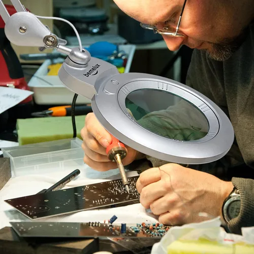 Vista 6 de Bifocals - Lámpara de escritorio con aumento con abrazadera, 5 dioptrías con 20 dioptrías, lente desmontable de 6 pulgadas y 120 luces LED, 3 modos