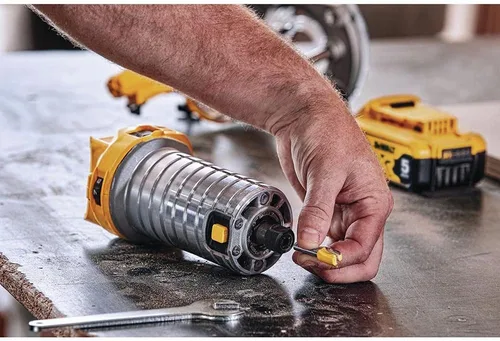 Vista 6 de DEWALT Enrutador inalámbrico Max XR de 20 V, sin escobillas, solo herramienta (DCW600B)