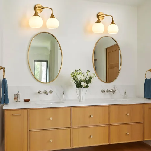 Vista 5 de Lámparas doradas de baño con 2 luces de tocador con pantalla de vidrio blanco leche, luces de tocador para baño, aplique de pared moderno para baño