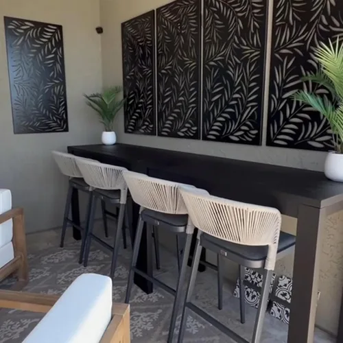 Vista 21 de PURPLE LEAF Taburete de bar de altura de mostrador, juego de 2 modernos taburetes de mimbre de ratán de aluminio para exteriores con respaldo
