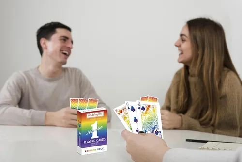 Vista 5 de Juego de cartas número 1 de Waddingtons, ilumina tus juegos, incluyendo Snap y Poker con esta baraja, compañero de viaje, regalo y juguete