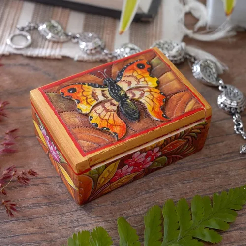 Vista 7 de NOVICA Joyero de mariposa de madera, multicolor, Butterfly Paradise