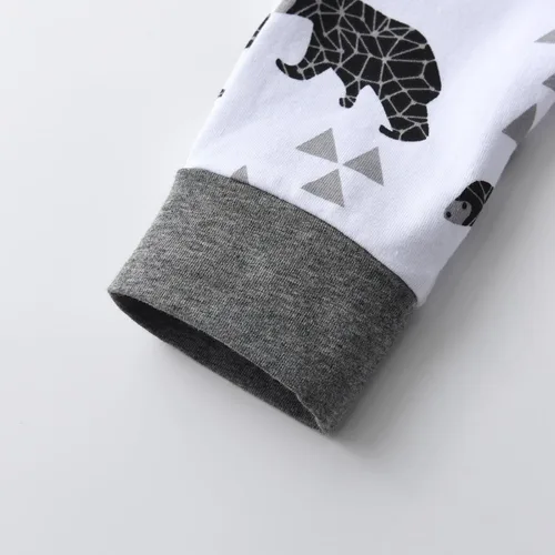 Vista 55 de Conjunto de 3 piezas de ropa de bebé recién nacido con estampado de manga larga + pantalones + sombrero